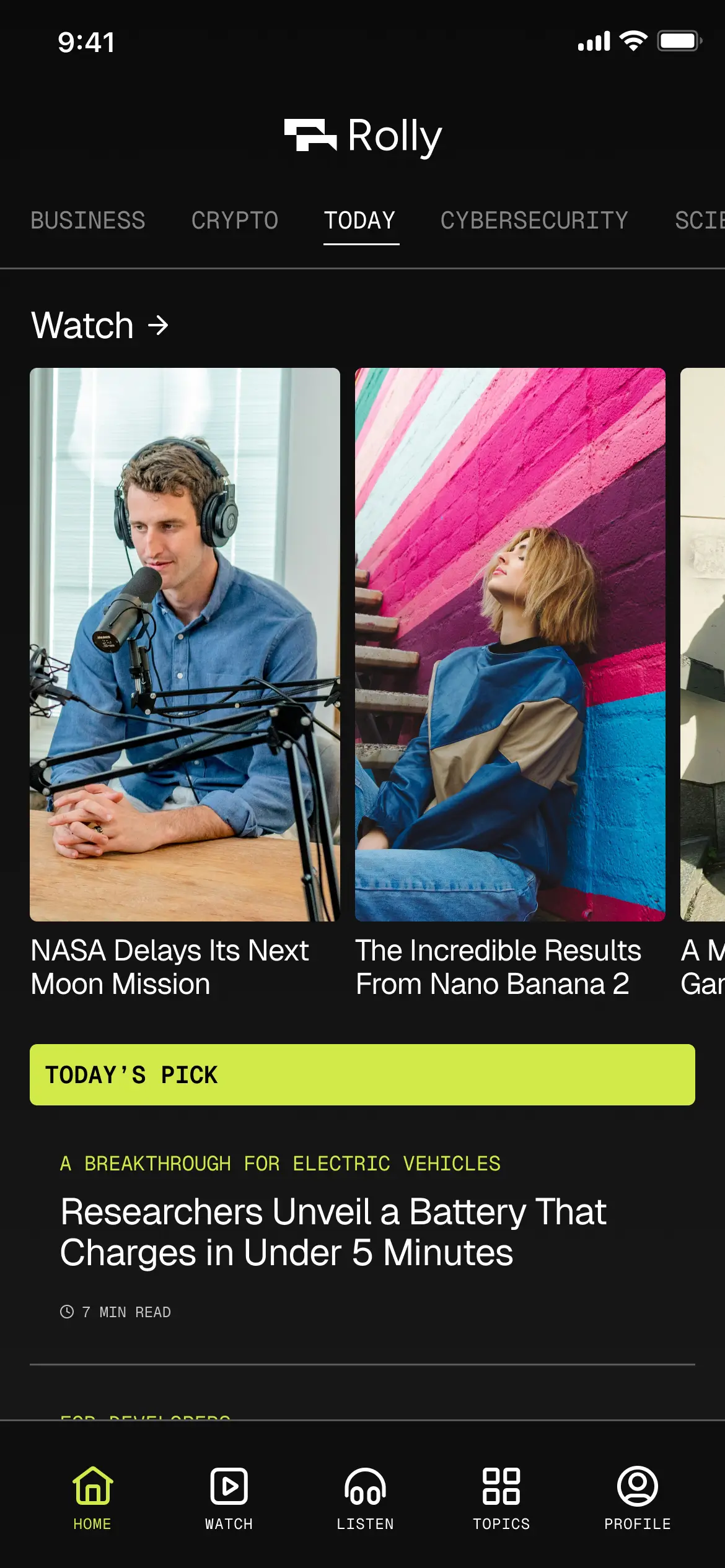 Rolly home feed, third layout